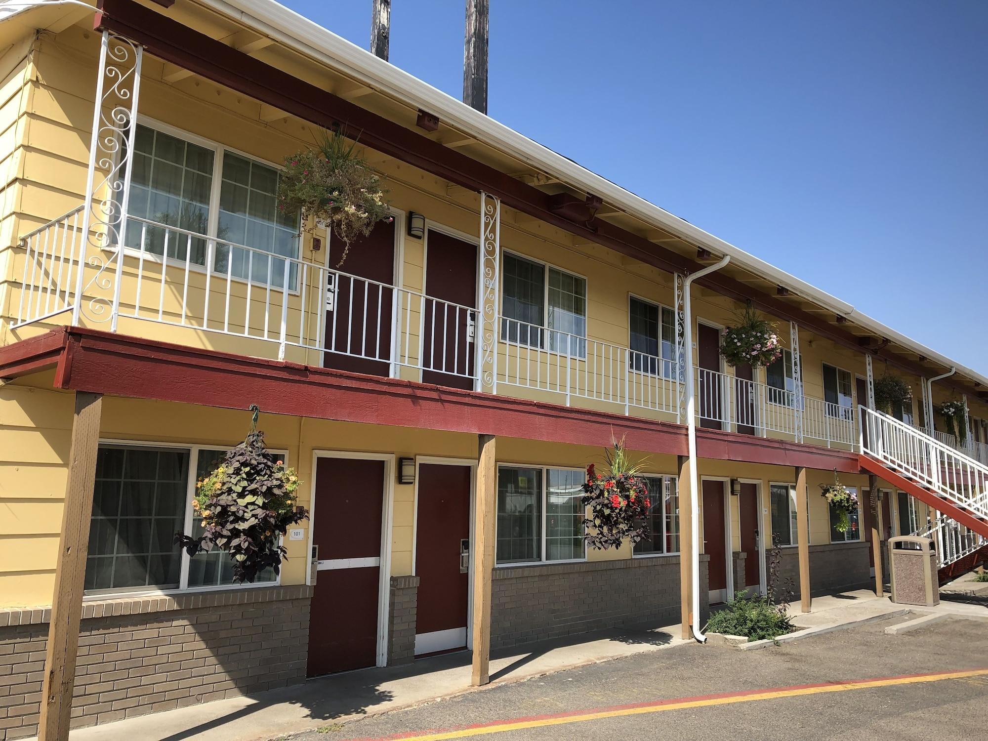 Motel Super 8 By Wyndham Ontario Exterior foto